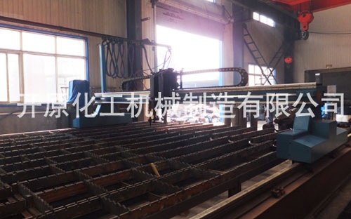 Nc automatic cutting machine