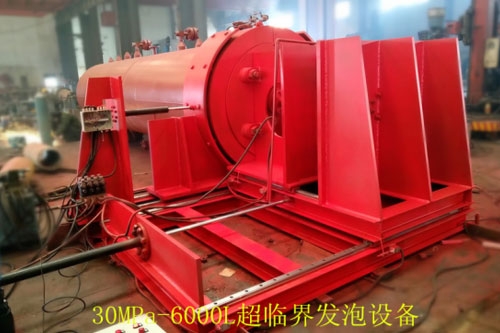 Physical microcellular foaming equipment